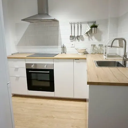 Chic - C/ Lauria - Centro Ciudad 龙达