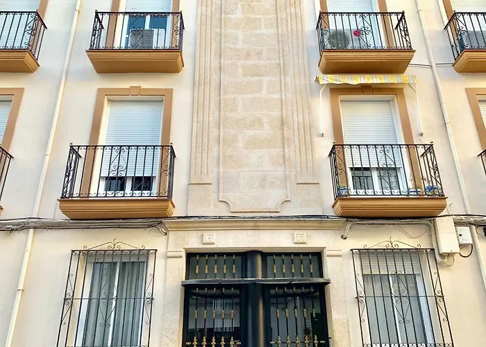 Chic - C/ Lauria - Centro Ciudad *